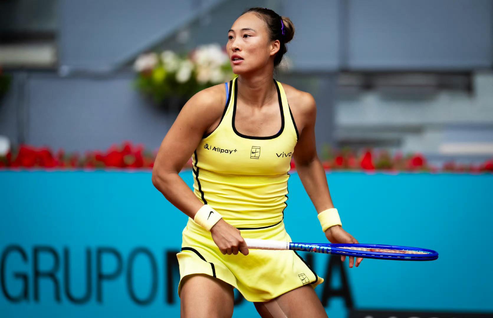 德州扑克-遭莱巴金娜逆转，郑钦文无缘WTA1000马德里站16强